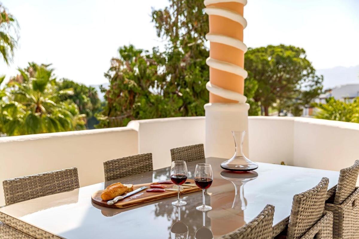 Stylish One Bed Apartment At Matchroom Country Club Fuengirola Extérieur photo